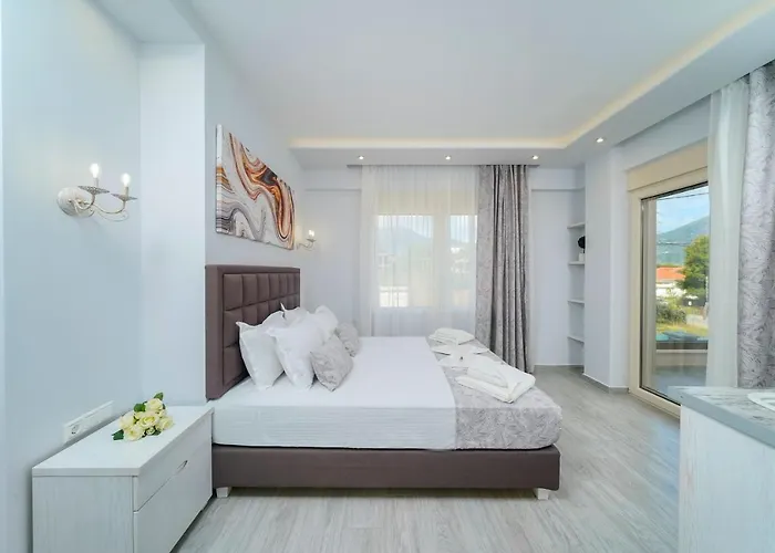 Foti's Villa *