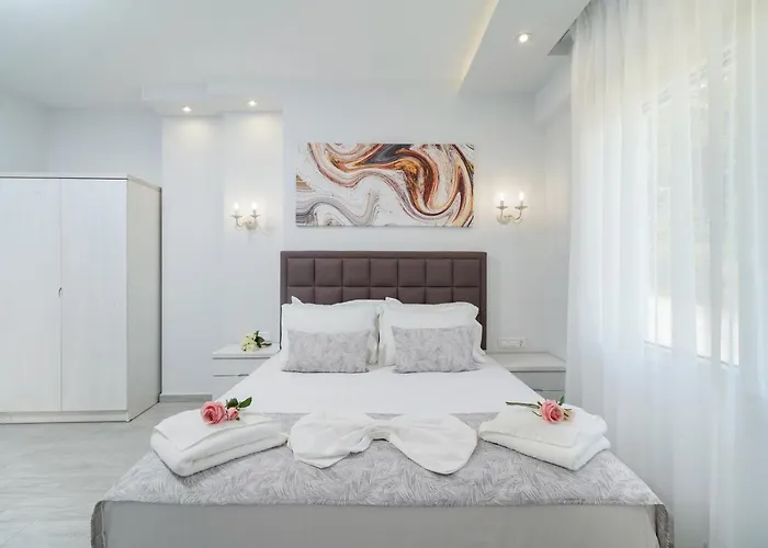 Foti's Villa *